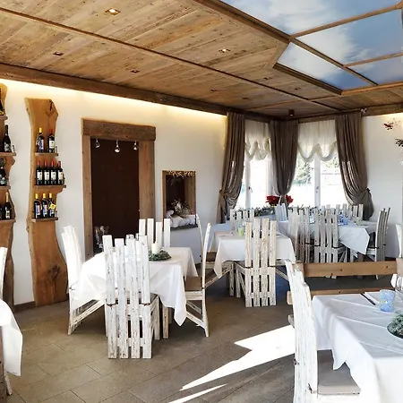 3409ft Aeroporto 住宿加早餐酒店